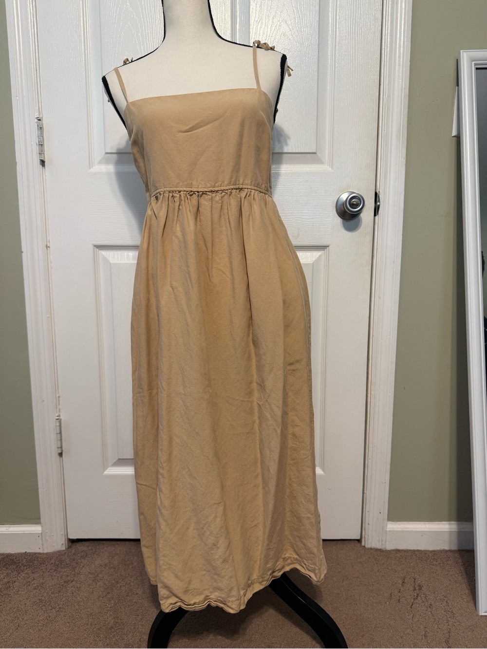 Uniqlo Beige 100% Cotton Tie-Strap Maxi Dress